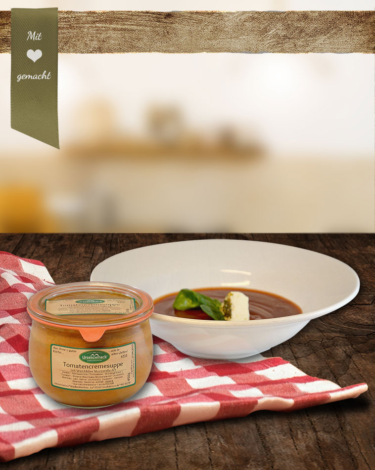 Tomatencremesuppe * m.Weichkäse -vegetarisch Tomatencremesuppe * m.Weichkäse -vegetarisch